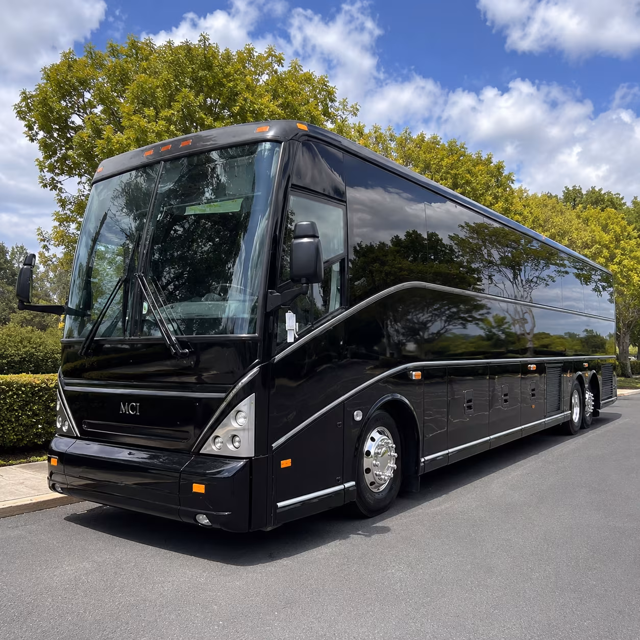 employee shuttle buses for st paul s daily commuter grind