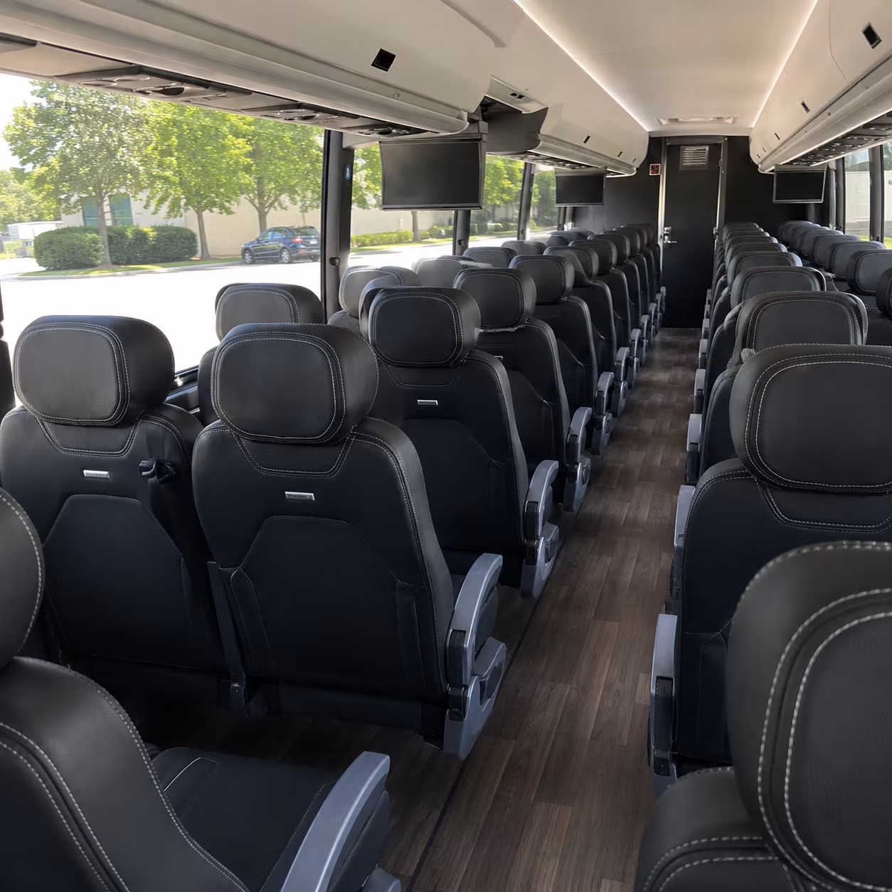 how the distance and duration of your trip affect charter bus rates in st paul