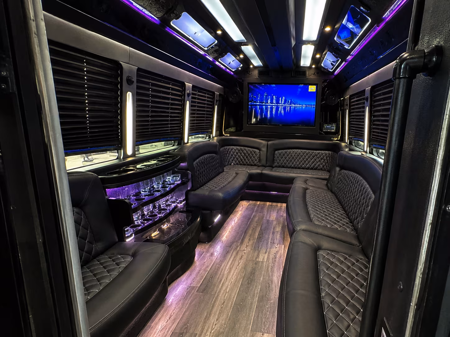 minnesota state fairgrounds great minnesota get together party bus